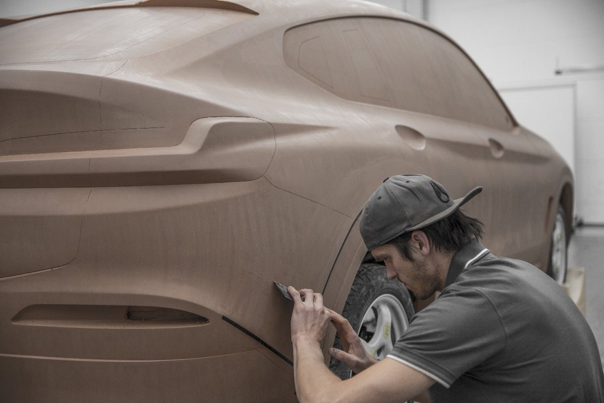 El BMW x3 m facelift 2022 posa en fotos espía en las pruebas de invierno